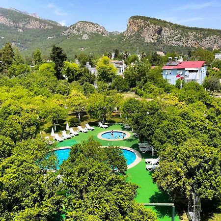 Castle Park Hotel Бельдиби Экстерьер фото