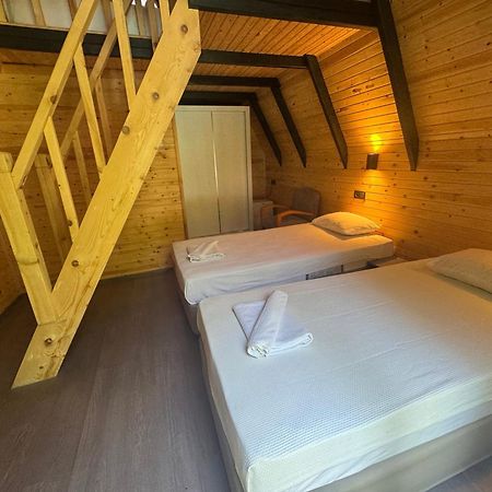 Castle Park Hotel Бельдиби Экстерьер фото