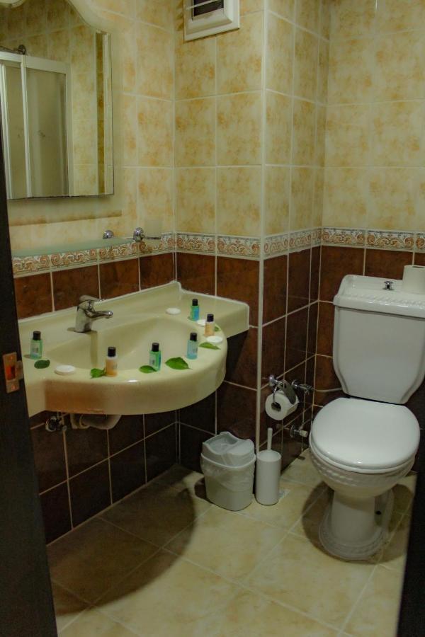 Castle Park Hotel Бельдиби Экстерьер фото