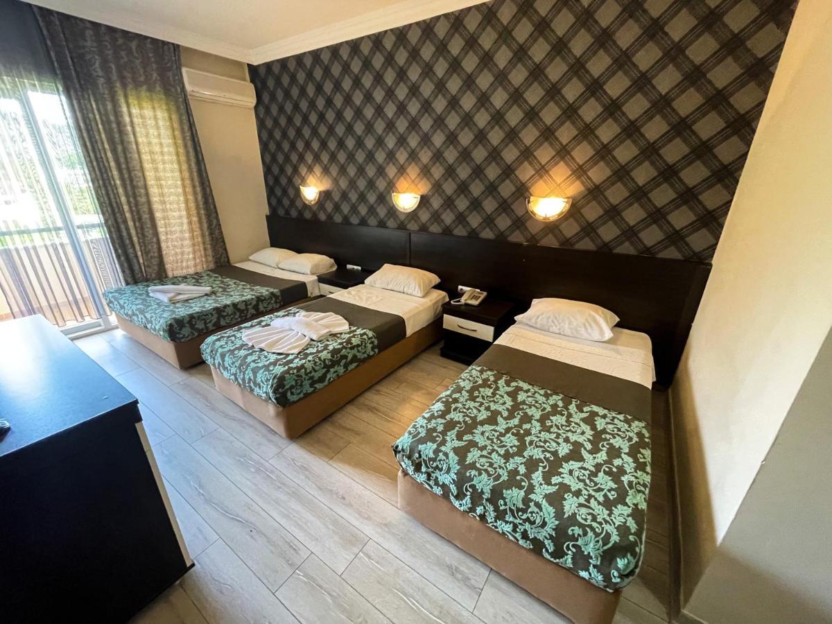 Castle Park Hotel Бельдиби Экстерьер фото